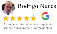 Avaliação 5 estrelas de cliente no Google: Profissionais competentes e ótimo atendimento.